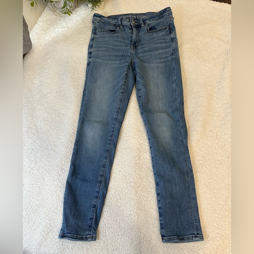 American Eagle jegging crop